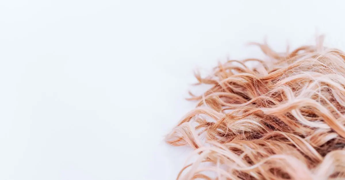 Capelli ricci o lisci: quale stile per te?