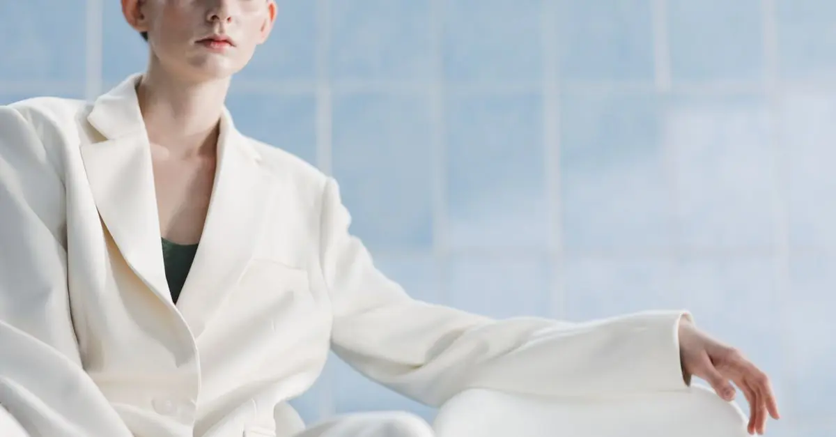 Come scegliere il tailleur perfetto per ogni occasione