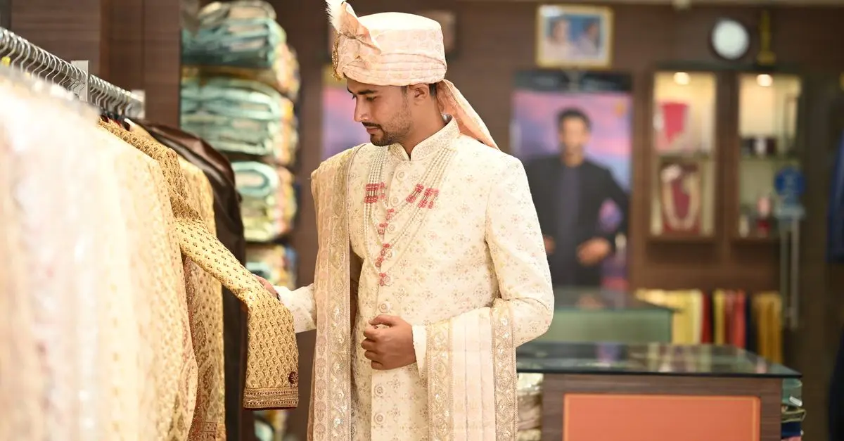 Come scegliere il miglior outfit per un matrimonio elegante