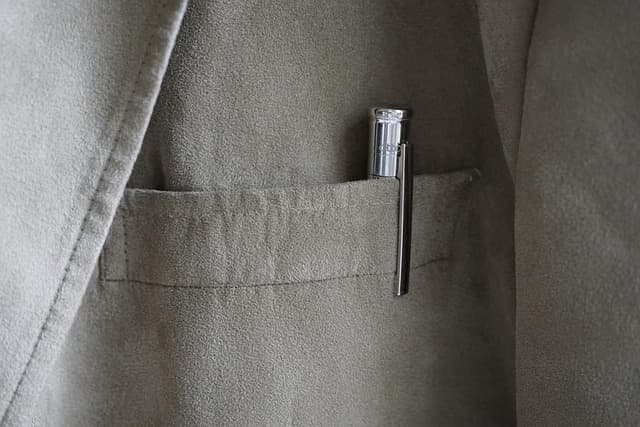 Come abbinare il blazer per un look elegante e professionale