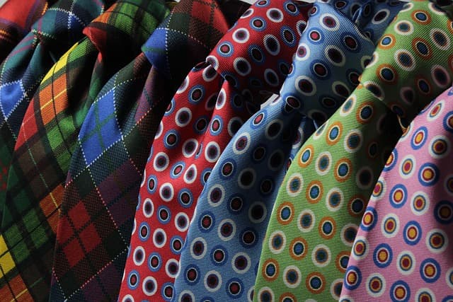 Guida ai colori che valorizzano il tuo stile personale